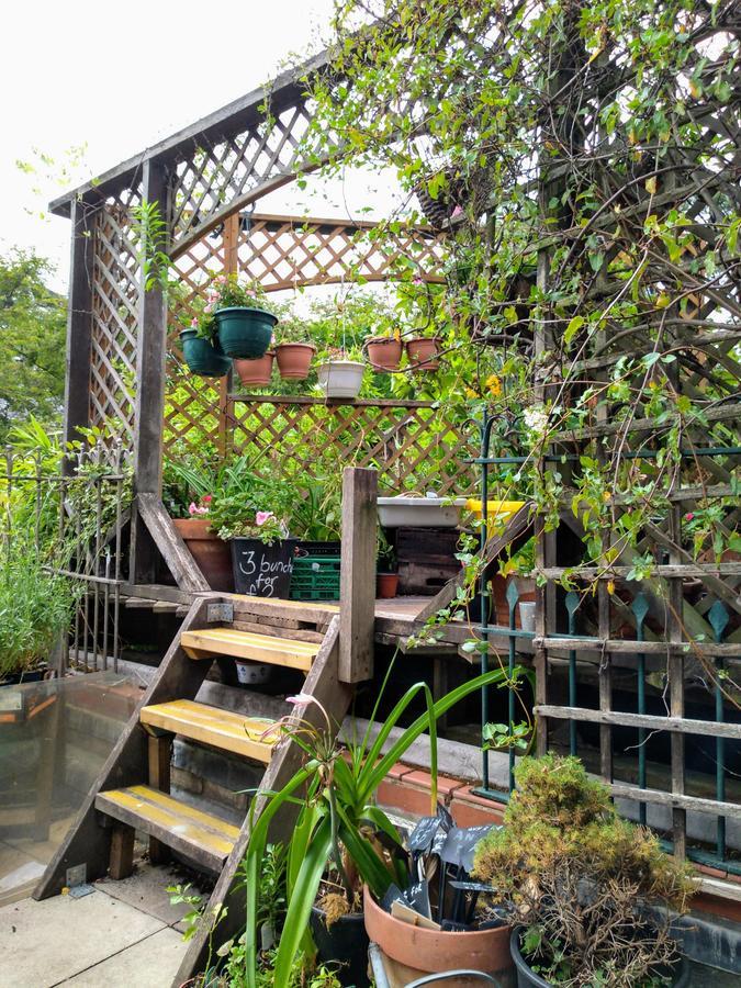 Cambridge Farmers Outlet Homestay